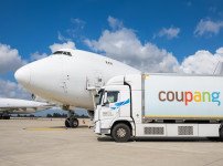 쿠팡 분기 최대 매출…미국서 1조4천억 자사주 매입