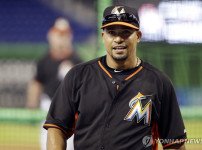 MLB 신인왕 출신 퍼칼, 중범죄 혐의로 기소